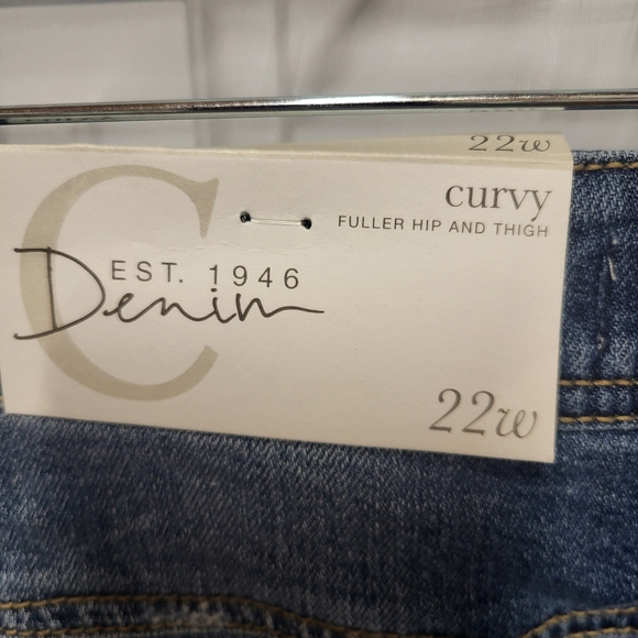 C Est 1946 Denim Womens Jean Shorts Curvy Distressed Button Fly Size‎ 22W New - Picture 6 of 10